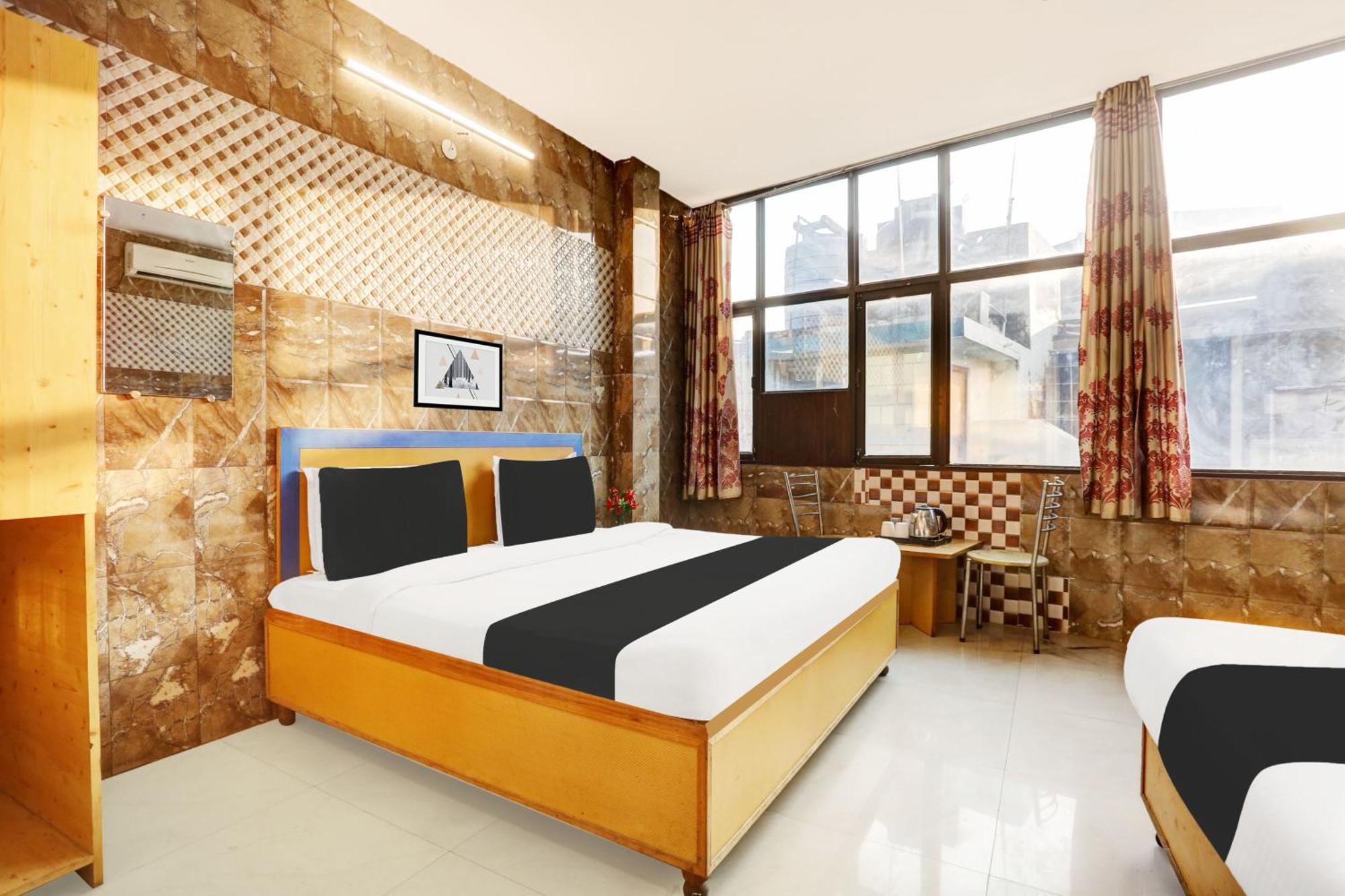 Hotel O Jammu Near Ragunath Bazaar Formerly Goodwill Bagian luar foto